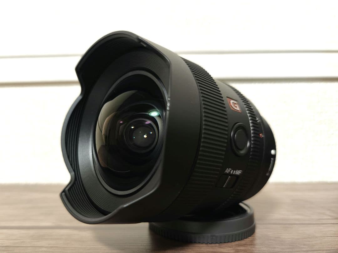 【中古品】SONY FE 14mm F1.8 GM（フード部分に小打痕あり）