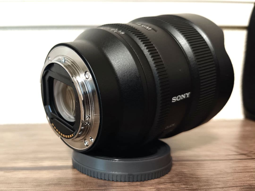 【中古品】SONY FE 14mm F1.8 GM（フード部分に小打痕あり）