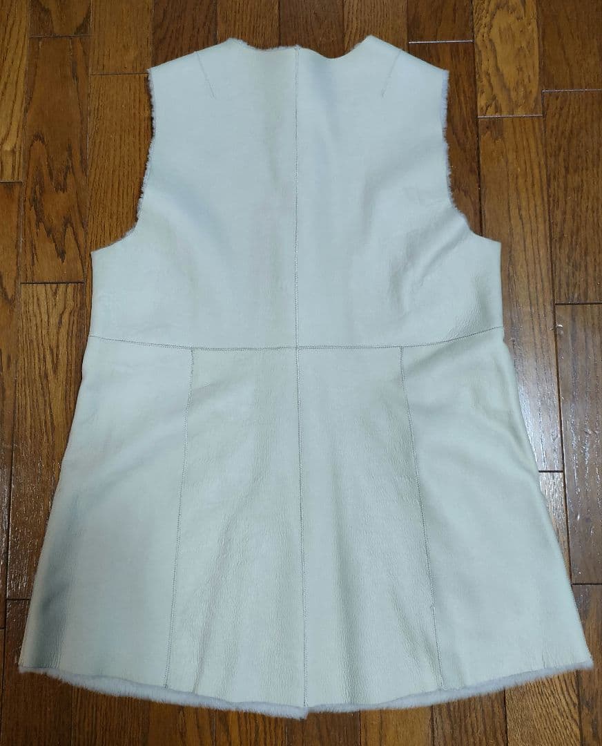 Traduireトラデュイール　羊革ムートンベスト　リバーシブルムートンジレ