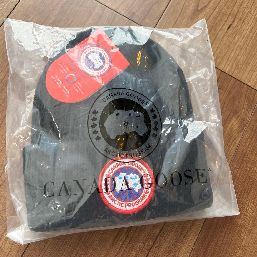 新品   ブラックニット帽　ビーニー　カナダグース