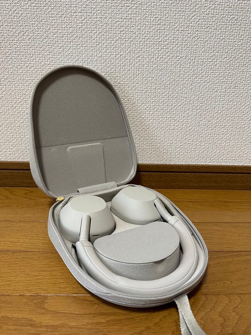 SUNNY　SONY WH1000XM5 ホワイト