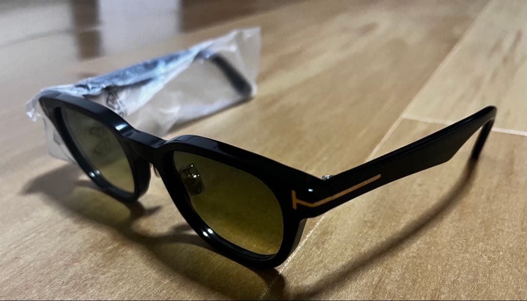 トムフォード　FT1231D 新品未使用　サングラス