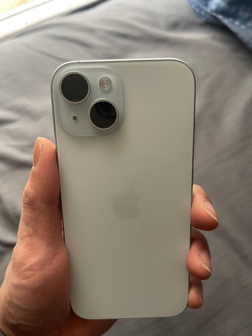 Apple iPhone 15 ホワイト 128GB 本体