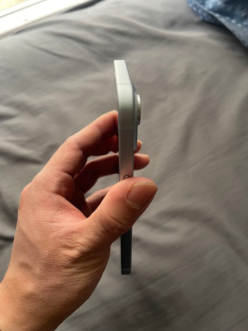 Apple iPhone 15 ホワイト 128GB 本体