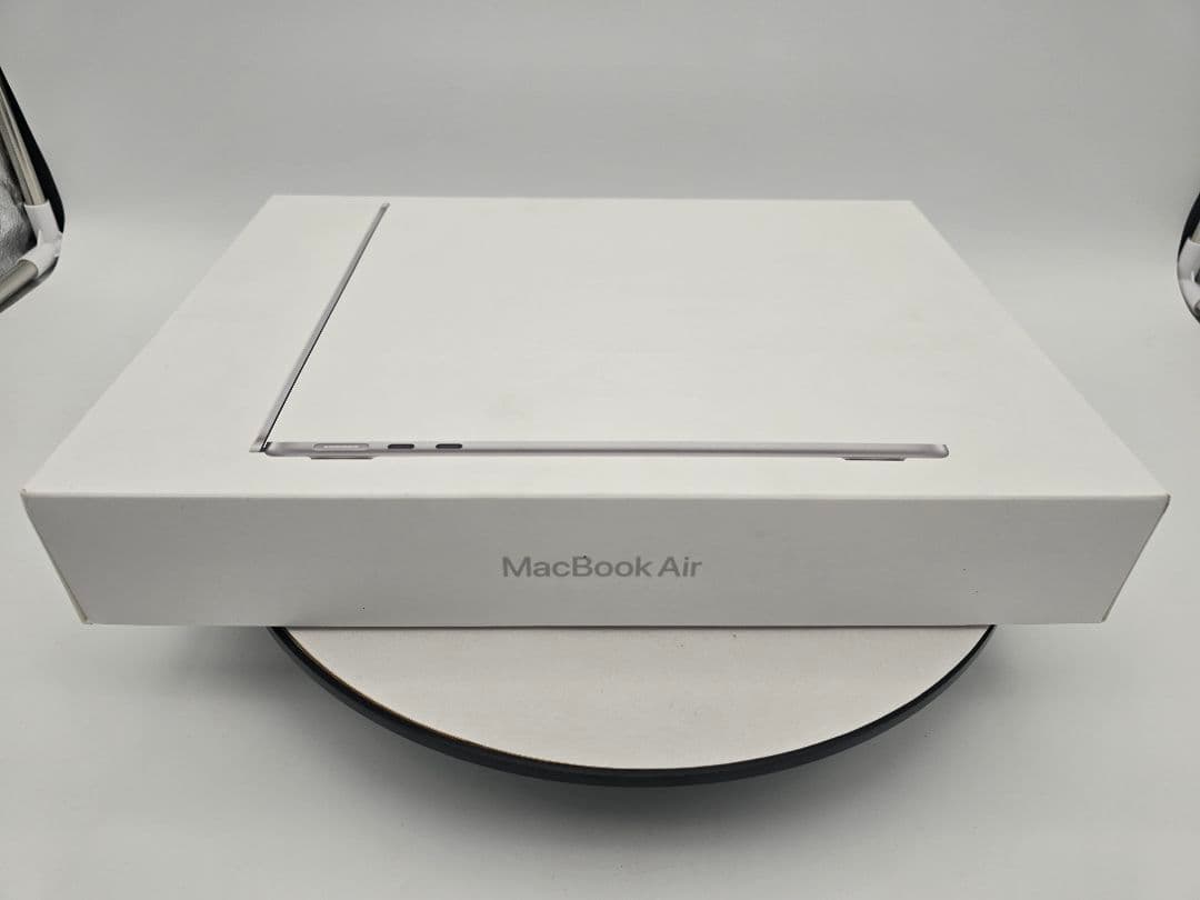 M3 Apple MacBook Air 13インチ フィルム、スタンド付き