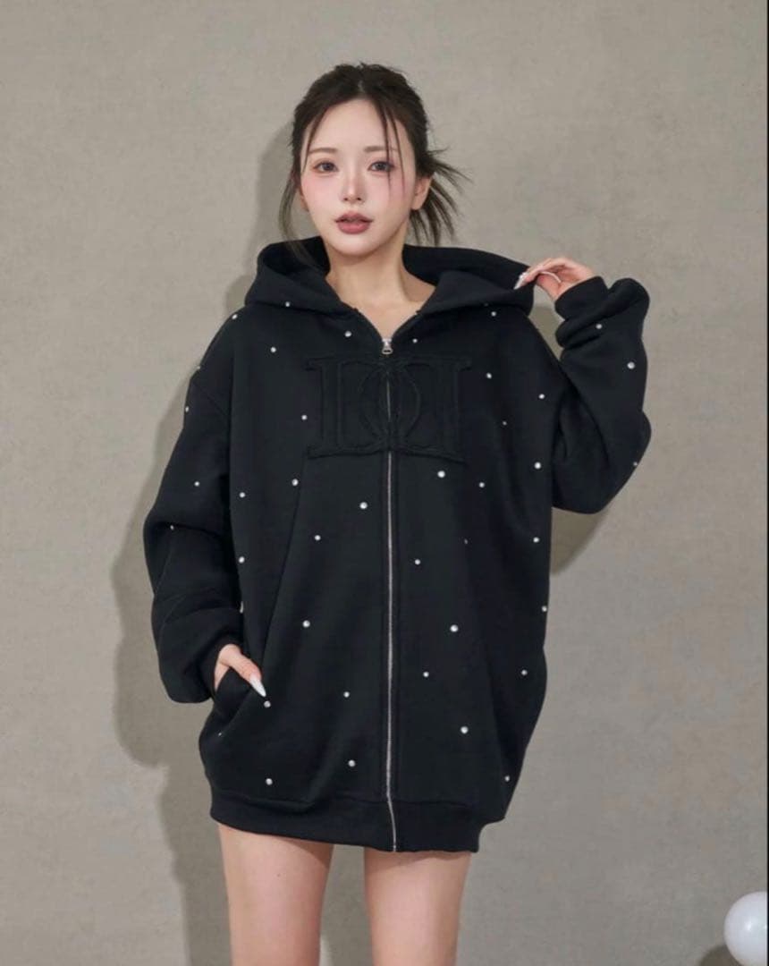 ダーリッチDDロゴビジューパーカー黒