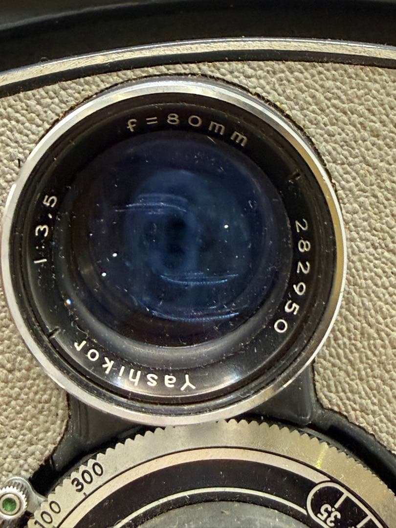 Yashica-A 二眼レフカメラ