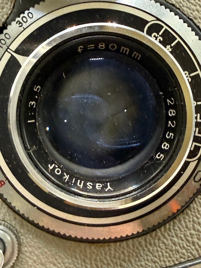 Yashica-A 二眼レフカメラ