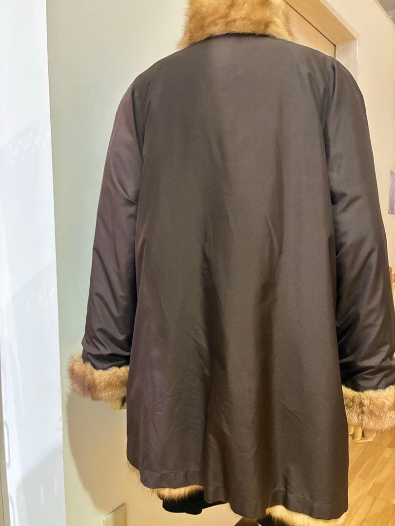 新春　プライス❣️ ゴールデン　セーブル　リバーシブル　ファーコート