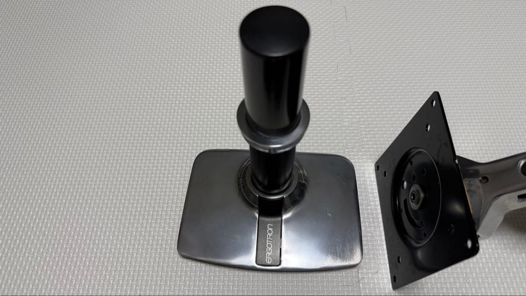 【クリーニング済】 エルゴトロン LX モニターアーム ERGOTRON #管2