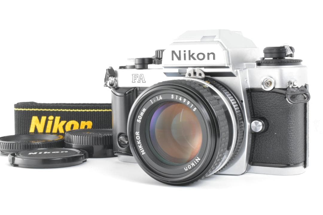 ニコン FA 35mm フィルムカメラ + Ai-s 50mm f/1.4