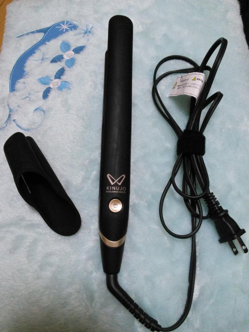 KINUJO 　 ストレート　ヘアアイロン　 ブラック　海外対応
