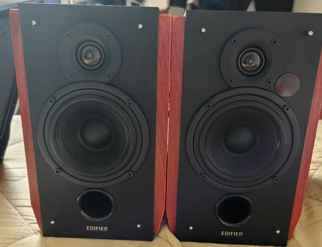 【極美品】Edifier R1700BTs アクティブスピーカー