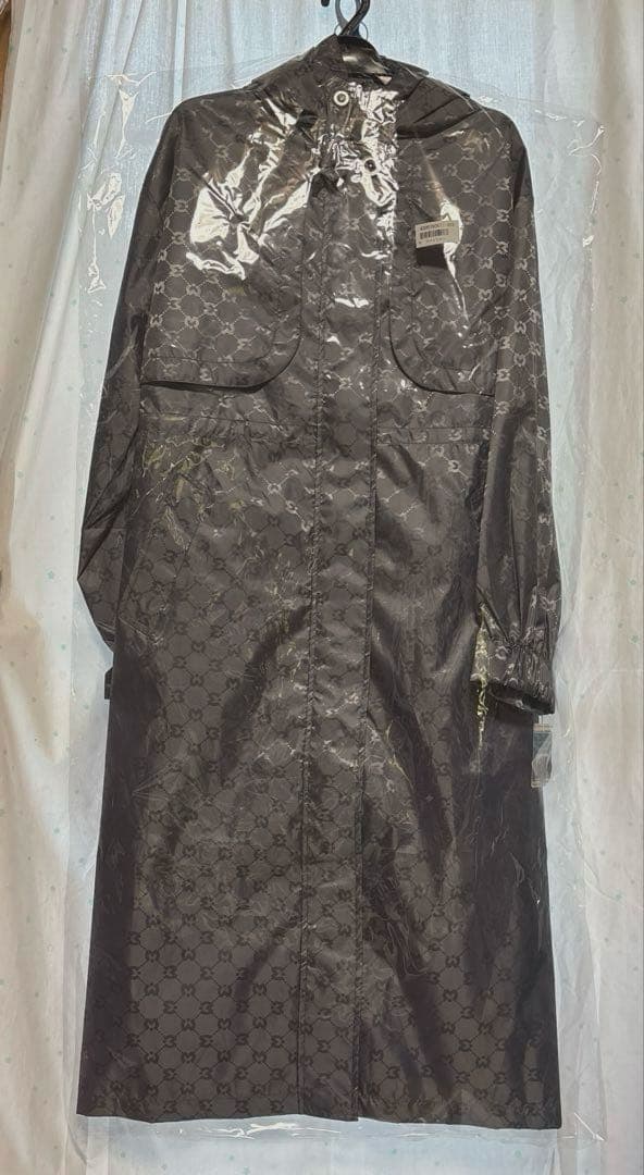 ミラ・ショーン ロゴジャガード レインコート グレー