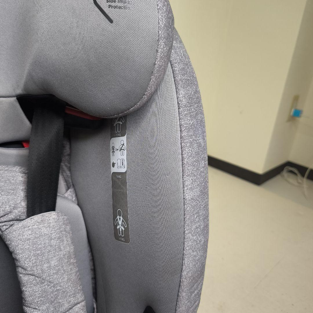 Maxi-Cosi TitanPro マキシコシ タイタンプロ グレー