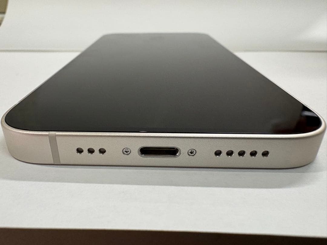 iPhone13 スターライト　128GB