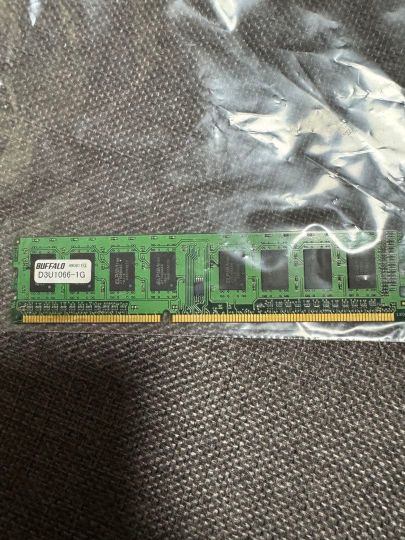 BUFFALO D3U1066-1G メモリ