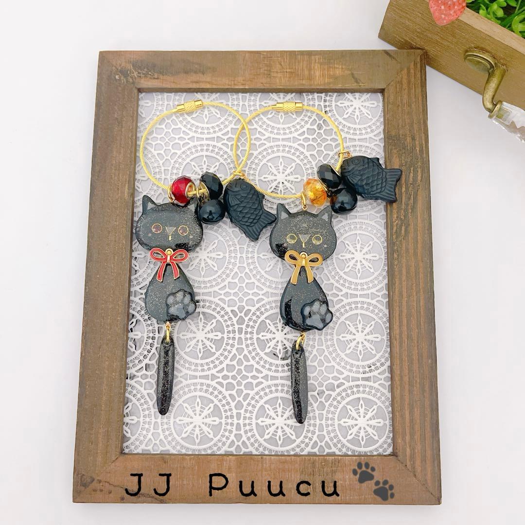 レジン キョロ三毛ちゃんのお花ひらひらワイヤーリングキーホルダー☺︎