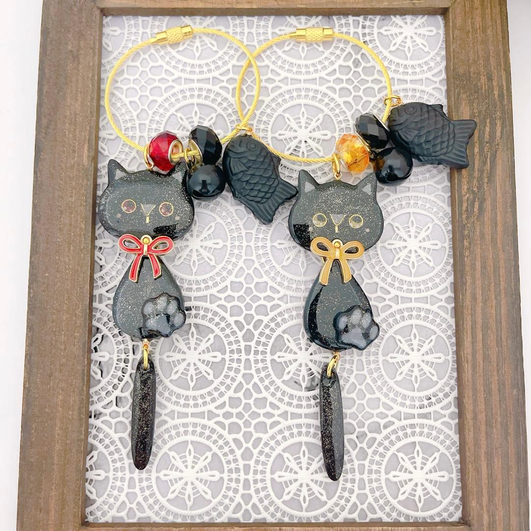 レジン キョロ三毛ちゃんのお花ひらひらワイヤーリングキーホルダー☺︎