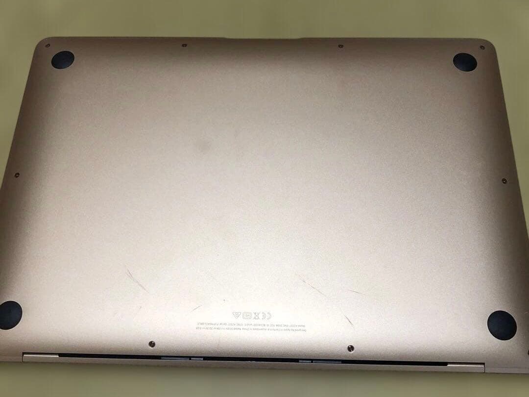 Apple MacBook Air ゴールド　ジャンク品　【返品受けません】