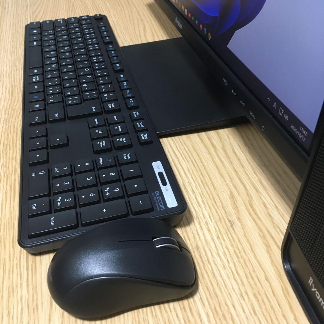 iiyama SOLUTION Win11 8世代i3 8G SSD 23.8'