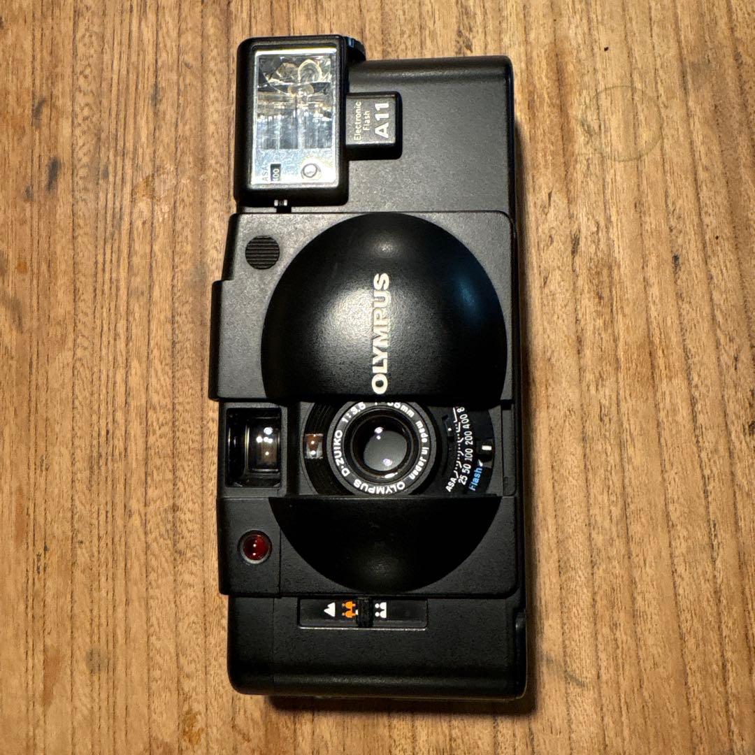 オリンパス　OLYMPUS XA-2 A11