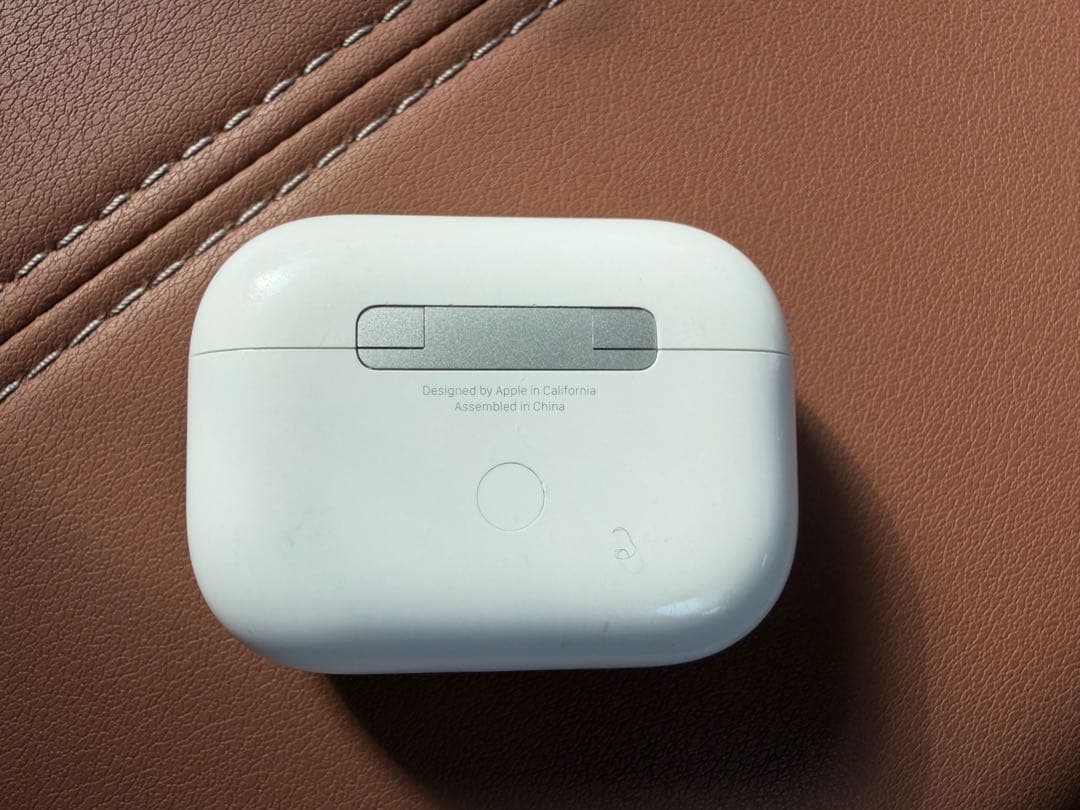 AirPods pro2本体 ホワイト 充電ケース付き