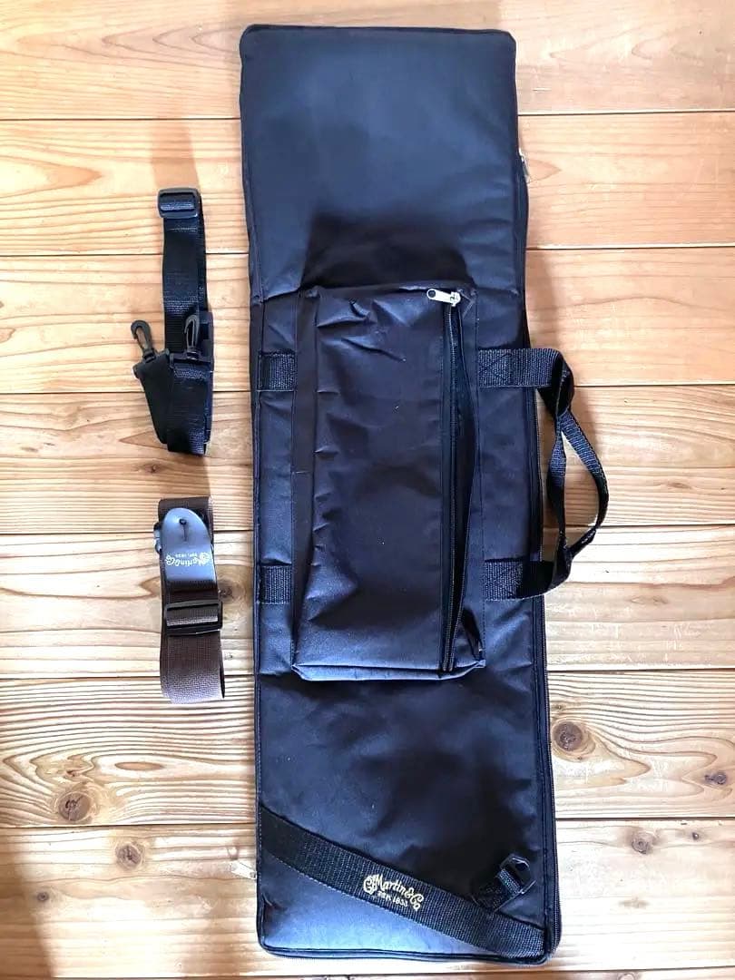 マーチン　バックパッカー　トラベルギター