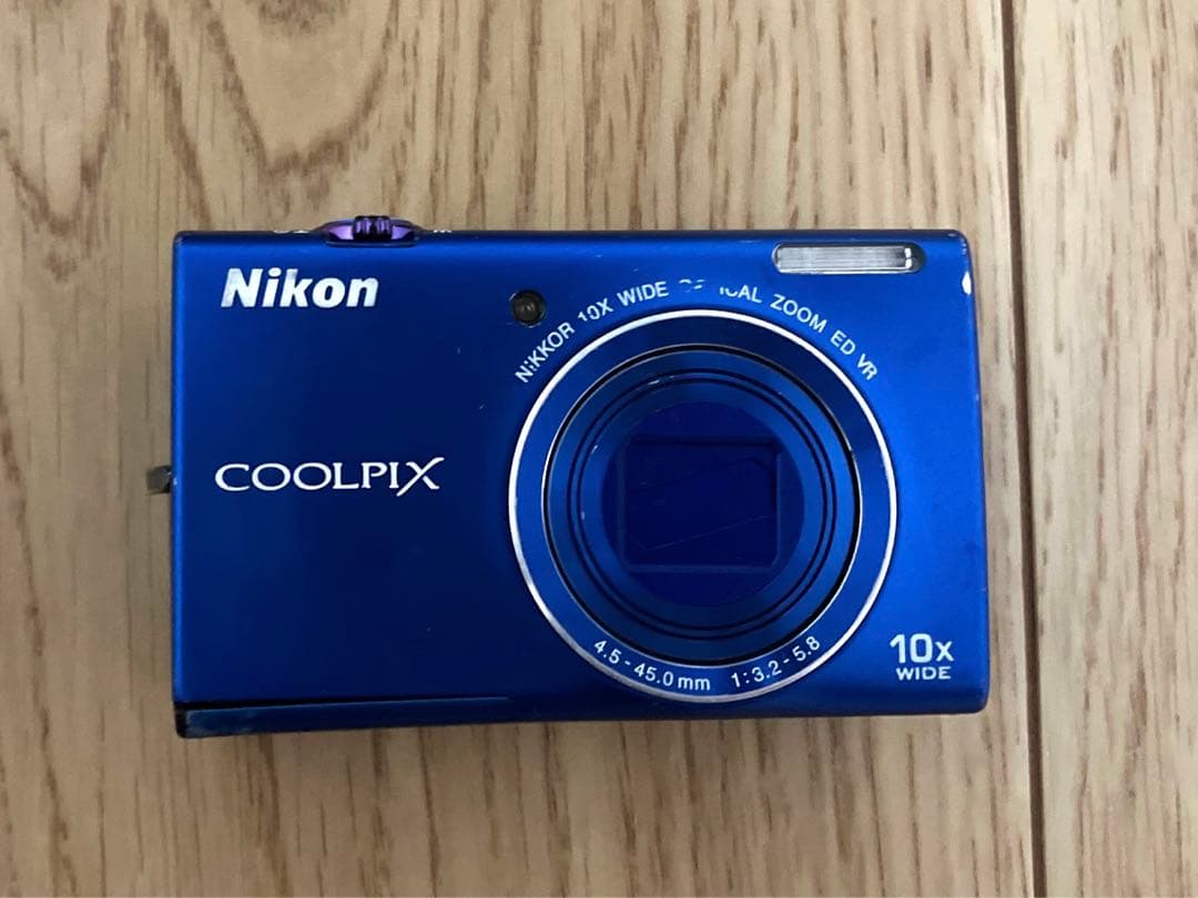 Nikon　COOLPIX S6200　デジタルカメラ