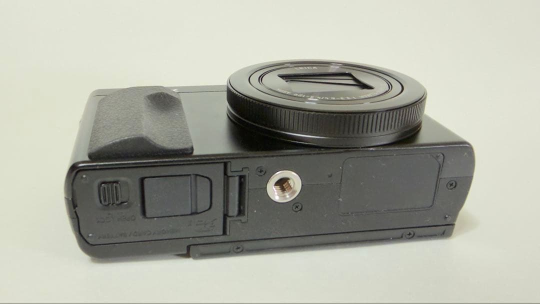 非売品 LUMIX DC-TZ95D モックアップ デジカメ LEICA モック