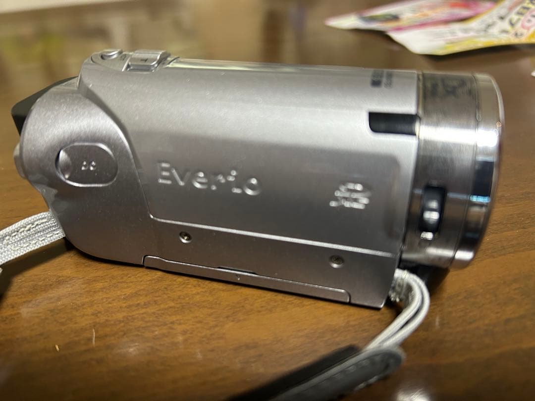 JVC Everio GZ-E220 ビデオカメラ 本体