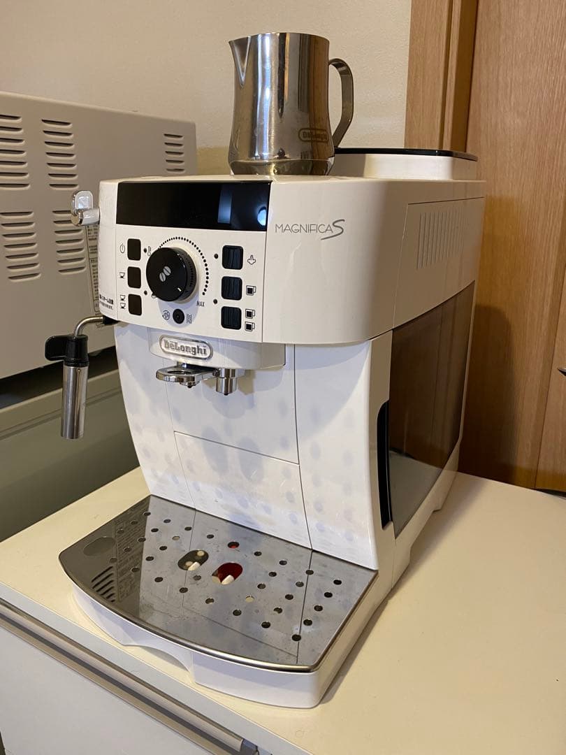 De’Longhi ECAM22112W Magnifica S