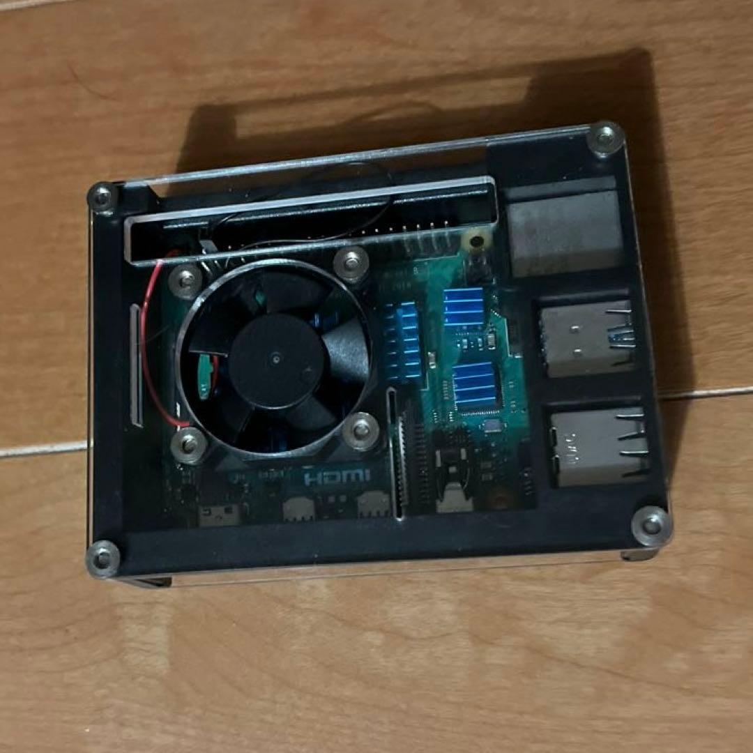 Raspberry Pi 4B 4GB （ケース、電源付き）