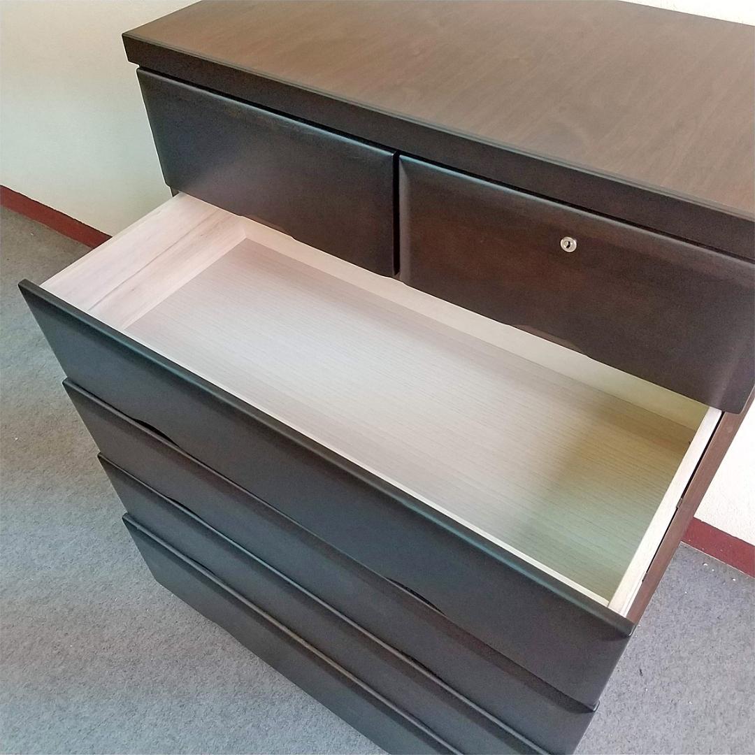 チェスト　5段　幅80cm　天然木桐材　鍵付き　日本製　ダークブラウン　完成品