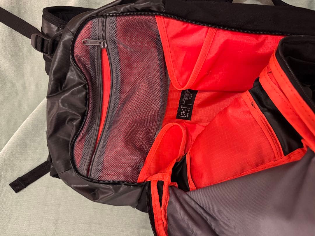 【美品】Burton [ak]® ディスパッチャー 18L バックパック