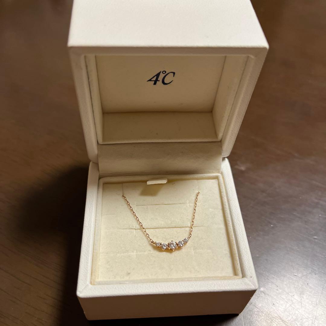 4℃ ピンクゴールドネックレス