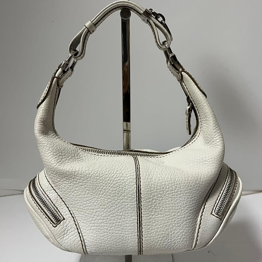 ✨極美品✨　TOD’S トッズ ハンドバッグ　ホワイト　マルチポケット