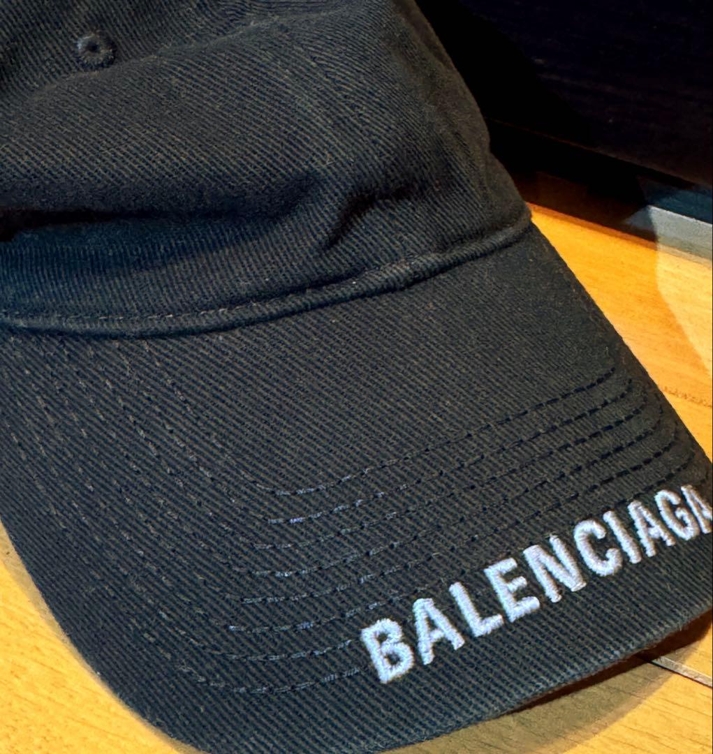 BALENCIAGA バレンシアガ ロゴ刺繍 キャップ 【正規・美品】