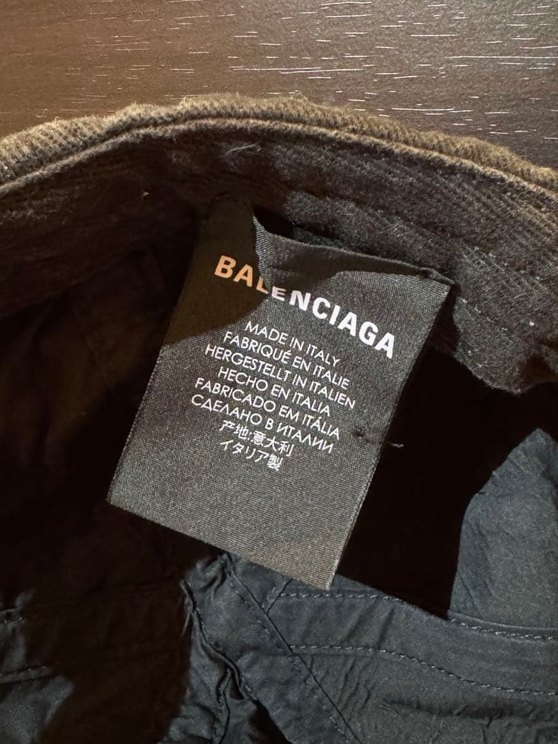 BALENCIAGA バレンシアガ ロゴ刺繍 キャップ 【正規・美品】