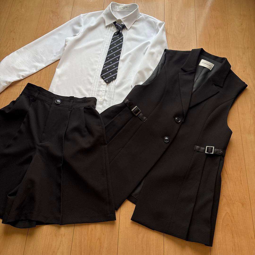 160㎝　CHOPIN プリーツジレスーツ　黒　卒服　フォーマルスーツ