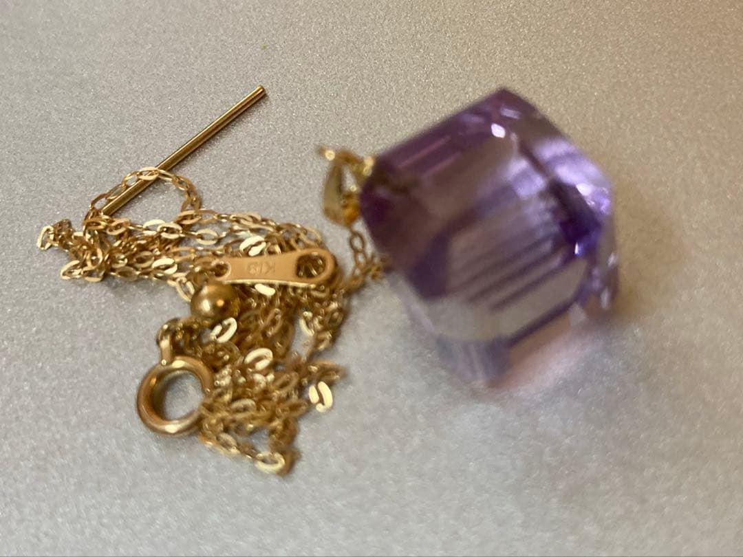 T*n様 ✨アメシスト　K18 キューブ　可愛いネックレス✨金曜日の夜まで限定出