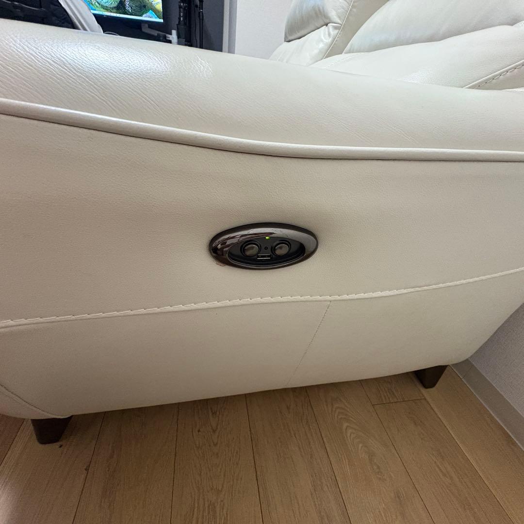 【横浜市直接取引限定】ニトリ　本革電動リクライニングソファ　2人掛け