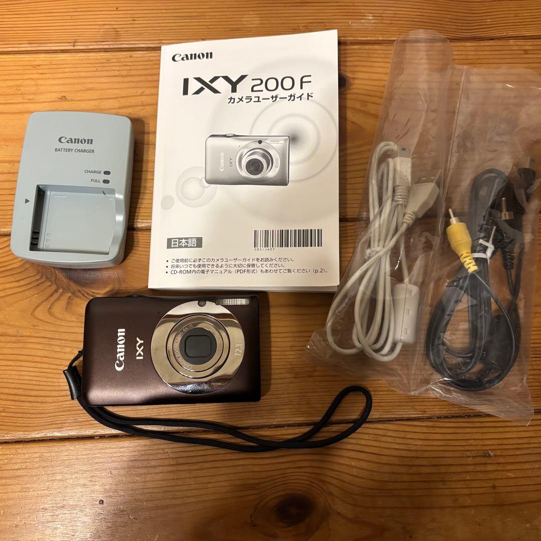 キヤノン　IXY200F ブラウン　充電器付き