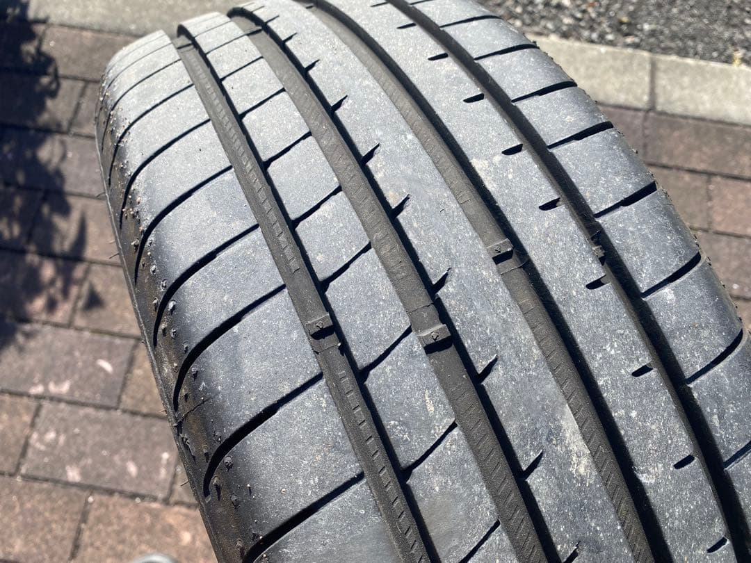 86 ZN6型後期純正17インチタイヤセット