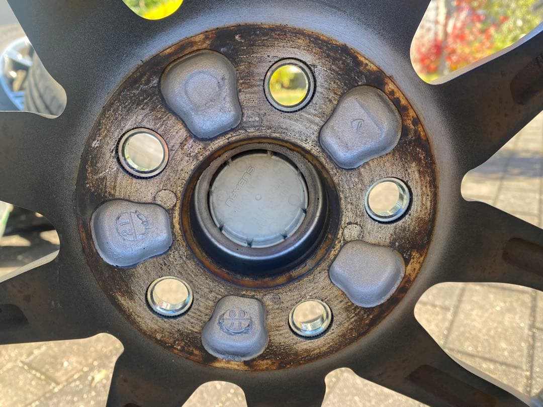 86 ZN6型後期純正17インチタイヤセット