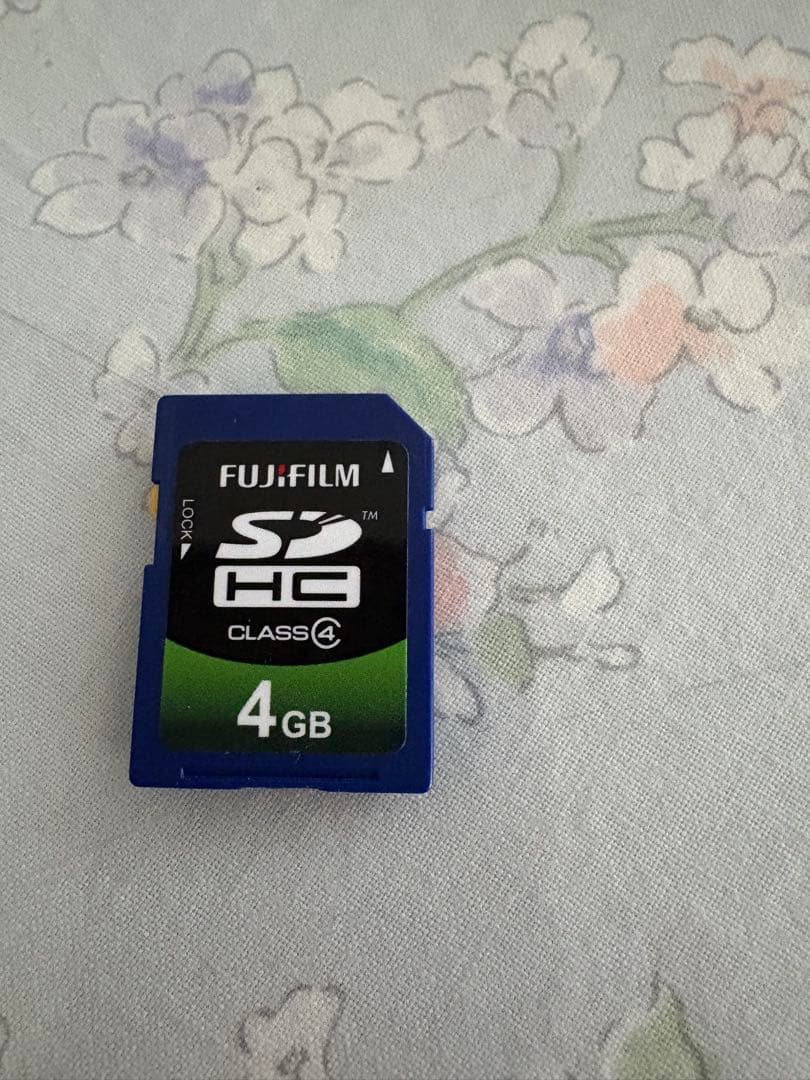 Fujifilm FinePix J250 コンパクトデジタルカメラ 値下げ