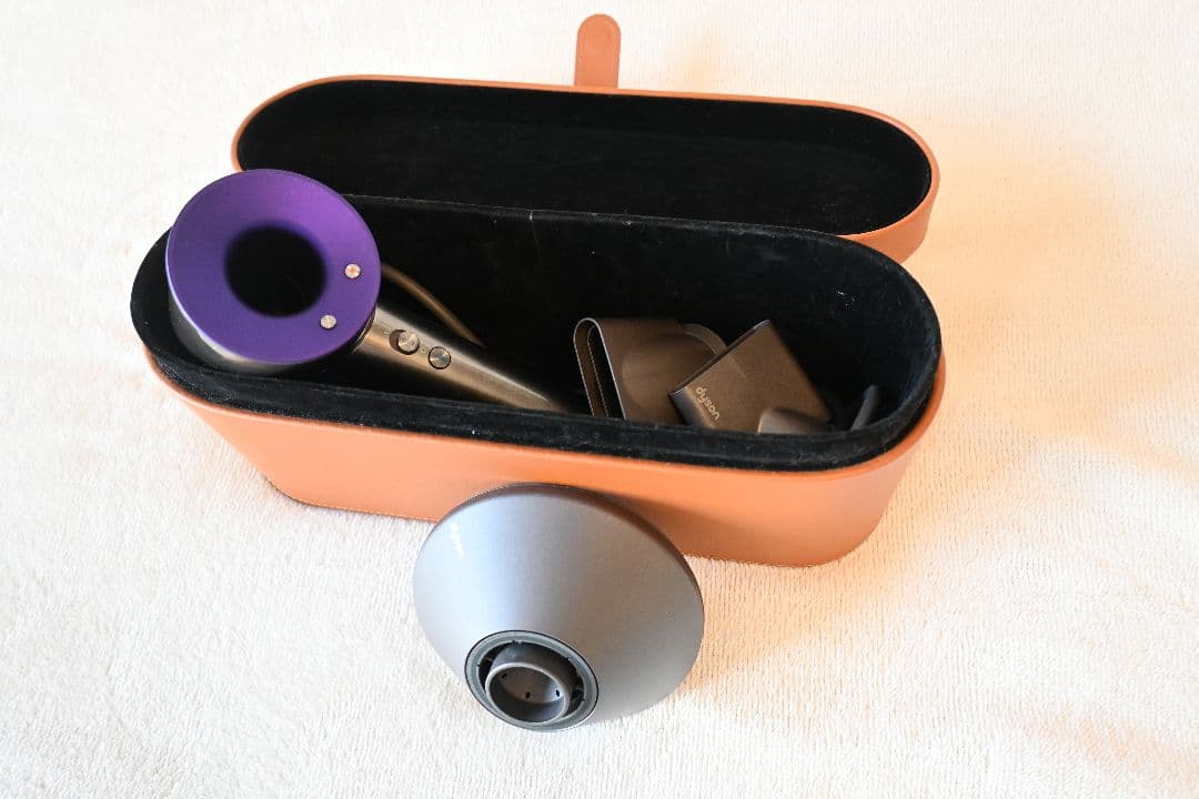 Dyson ドライヤー