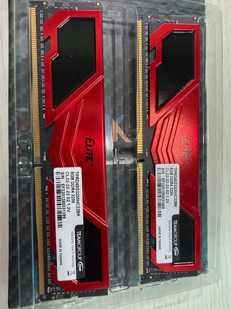 メモリー TEAMGROUP Elite DDR4 16GB (2x8GB) 16GB