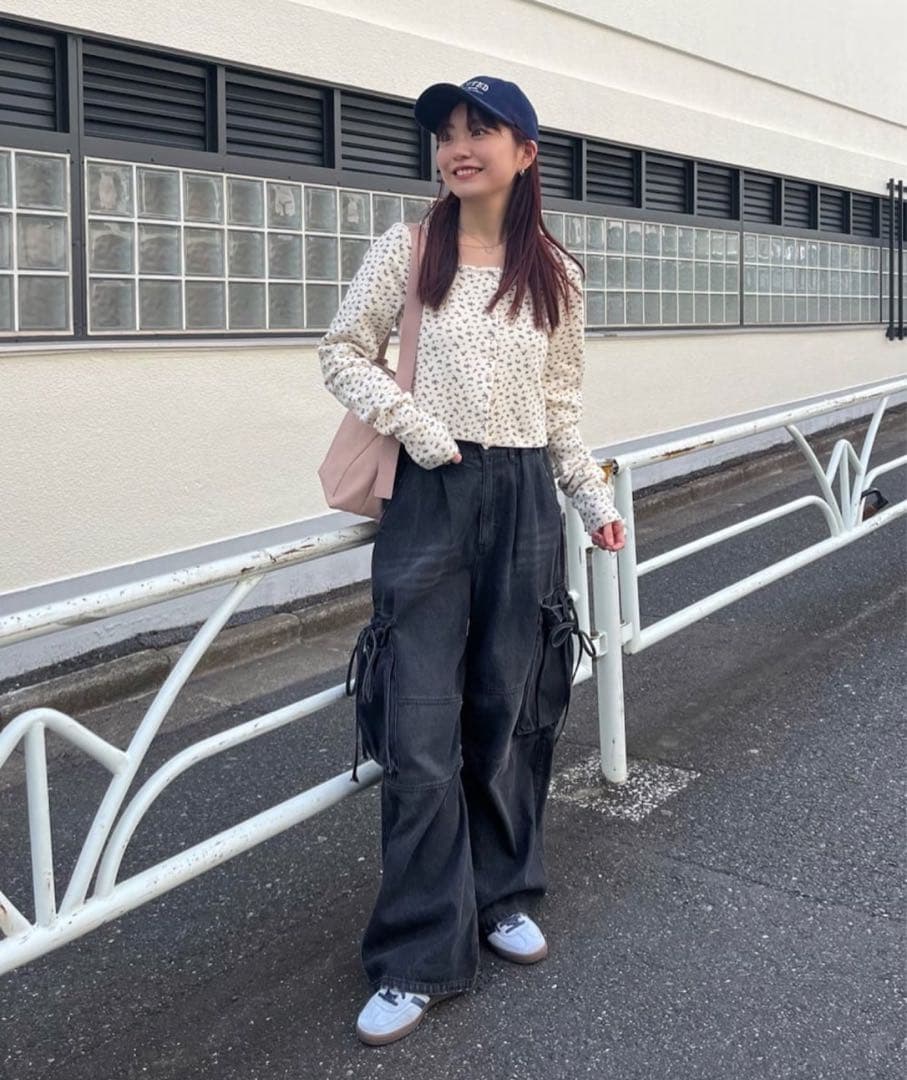 Kastane カーゴデニムパンツ