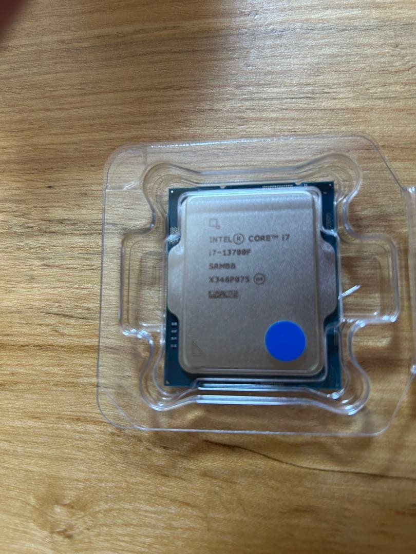 Intel Core i7-13700Ｆ CPU (新品未使用)